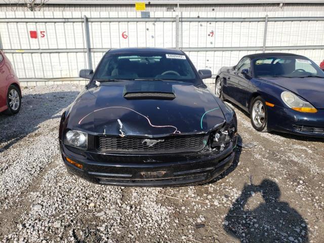 Photo 5 from auction – 2005 FORD MUSTANG with VIN 1ZVFT80N855116677