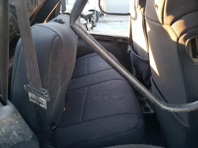 Photo 10 from auction – 2004 JEEP WRANGLER X with VIN 1J4FA39S94P754082
