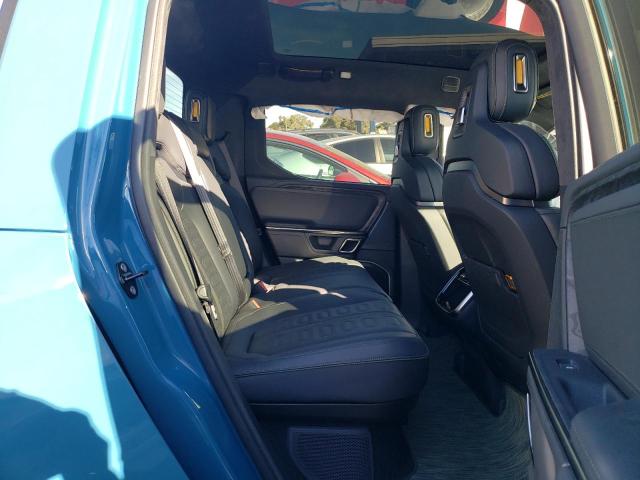 Photo 10 from auction – 2022 RIVIAN R1T LAUNCH with VIN 7FCTGAAL7NN002548