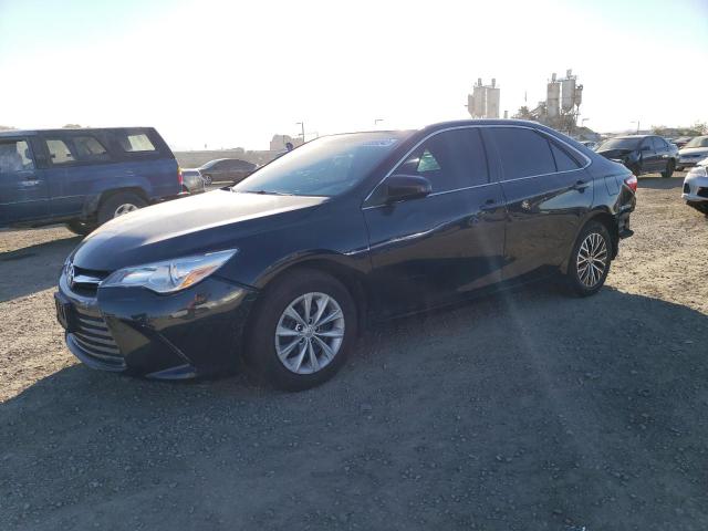 TOYOTA CAMRY LE 2015 with VIN 4T1BF1FK3FU041175 - Photo from auction
