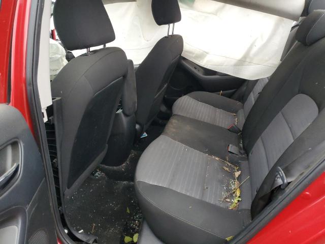 Photo 10 from auction – 2018 KIA FORTE LX with VIN 3KPFL4A74JE210842