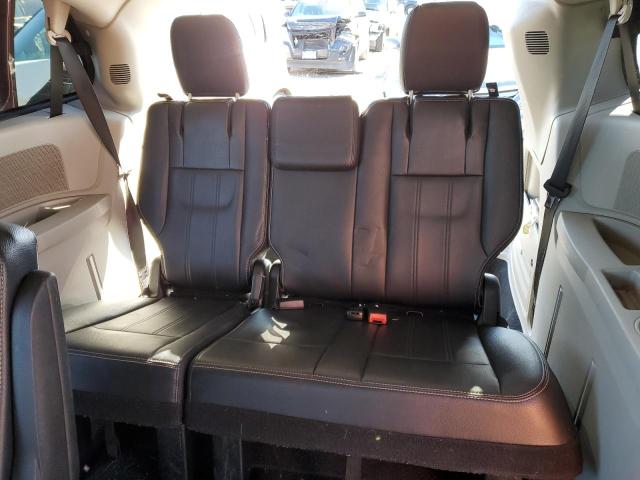 Photo 10 from auction – 2014 CHRYSLER TOWN & COU with VIN 2C4RC1BG1ER398573