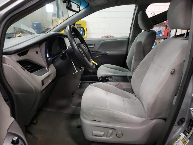 Photo 7 from auction – 2017 TOYOTA SIENNA LE with VIN 5TDJZ3DC2HS187170