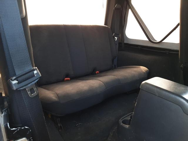 Photo 10 from auction – 2005 JEEP WRANGLER X with VIN 1J4FA39SX5P311098