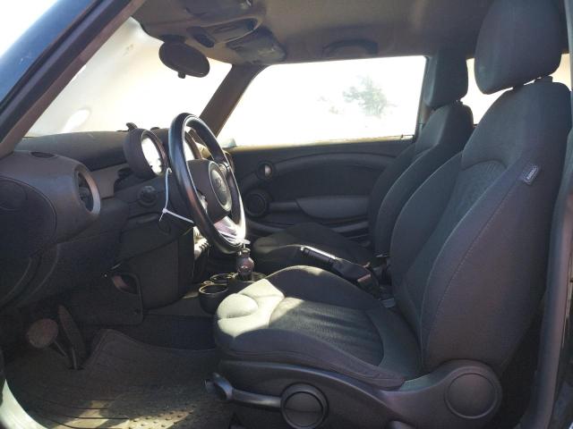 Photo 7 from auction – 2010 MINI COOPER with VIN WMWMF3C55ATZ23337