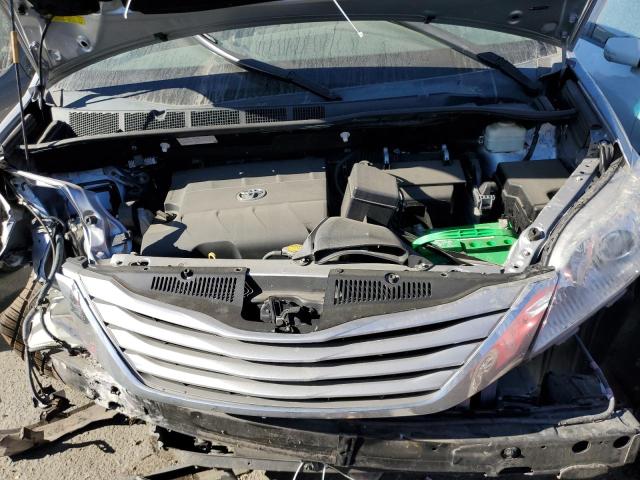 Photo 12 from auction – 2015 TOYOTA SIENNA LE with VIN 5TDKK3DC0FS575875