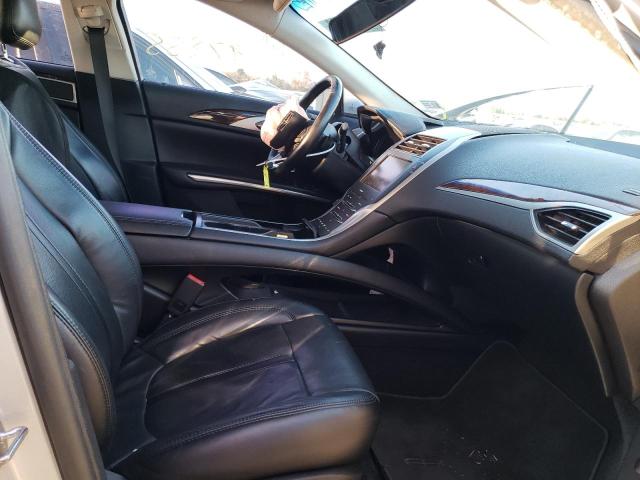 Photo 5 from auction – 2016 LINCOLN MKZ with VIN 3LN6L2G98GR631151