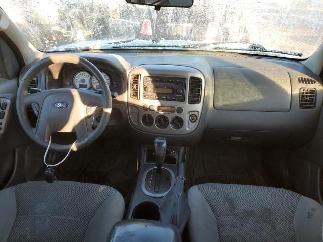 Photo 8 from auction – 2005 FORD ESCAPE XLT with VIN 1FMYU93145KA70754