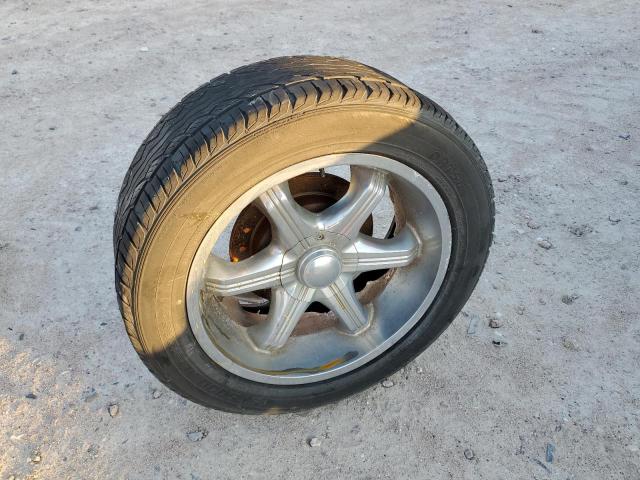 Photo 12 from auction – 2001 FORD F150 with VIN 1FTZF17261NA97759