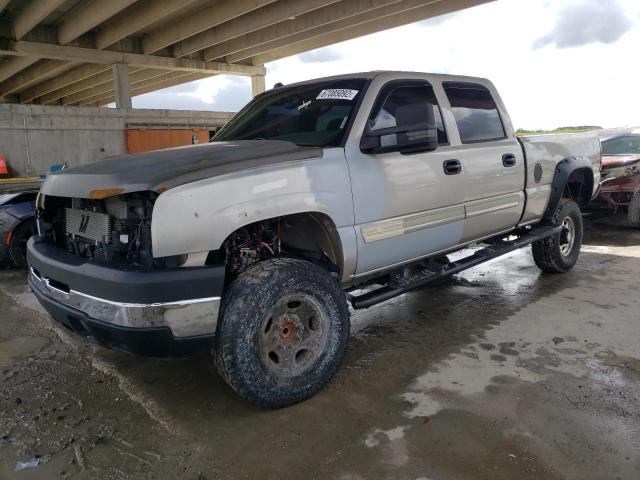 CHEVROLET SILVERADO 2005 with VIN 1GCHK23215F904904 - Photo from auction