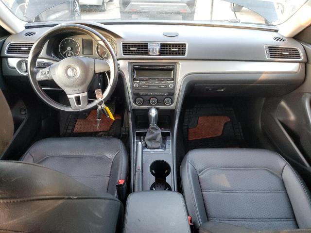 Photo 8 from auction – 2015 VOLKSWAGEN PASSAT S with VIN 1VWAT7A33FC047654