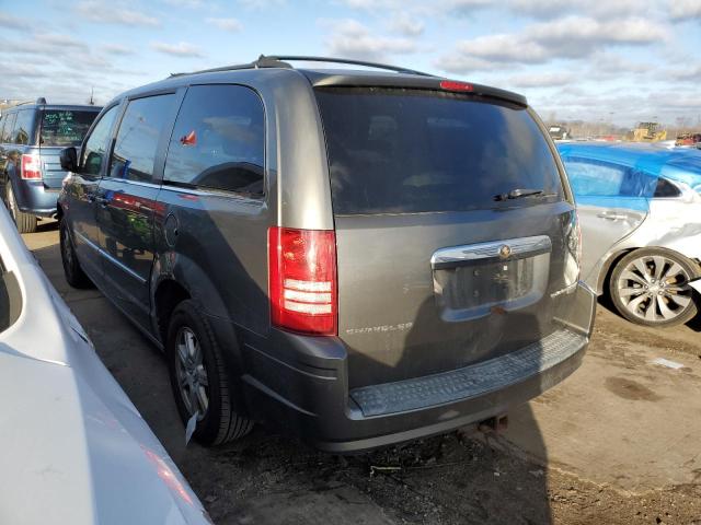 Photo 2 from auction – 2010 CHRYSLER TOWN & COU with VIN 2A4RR8D16AR392174