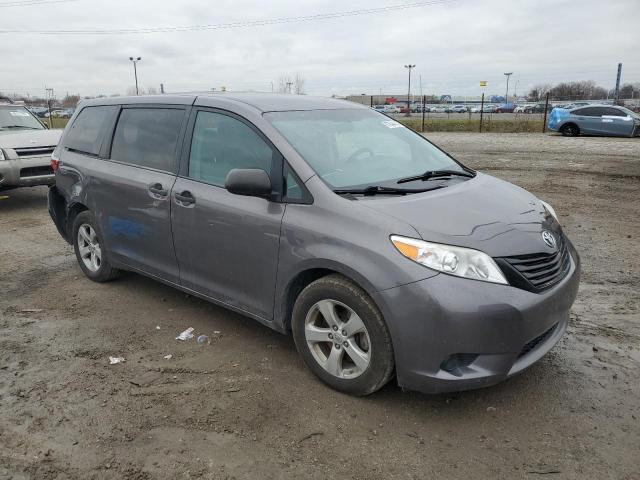 Photo 4 from auction – 2017 TOYOTA SIENNA with VIN 5TDZZ3DCXHS833204