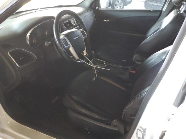 Photo 7 from auction – 2013 CHRYSLER 200 LIMITE with VIN 1C3CCBCGXDN654610