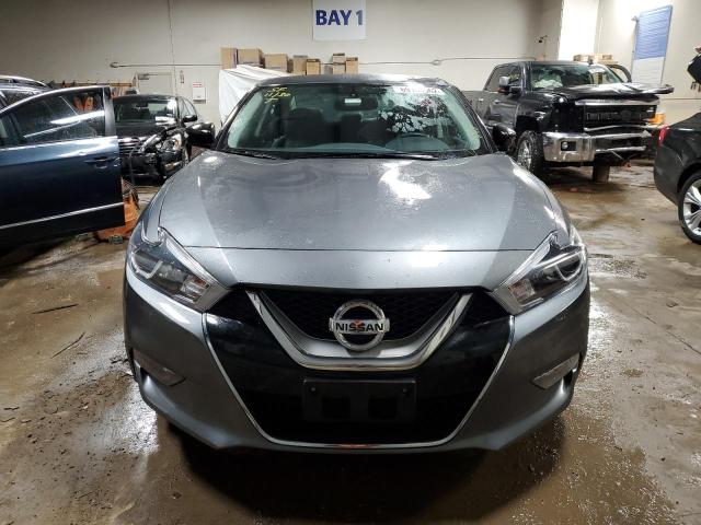 Photo 5 from auction – 2017 NISSAN MAXIMA with VIN 1N4AA6APXHC439691