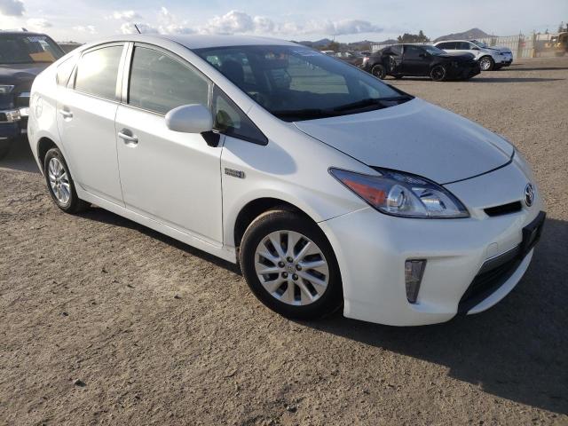 Photo 4 from auction – 2014 TOYOTA PRIUS PLUG with VIN JTDKN3DP0E3054228