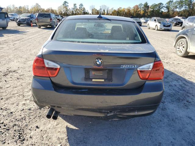 Photo 6 from auction – 2006 BMW 325 I with VIN WBAVB13596KX39942