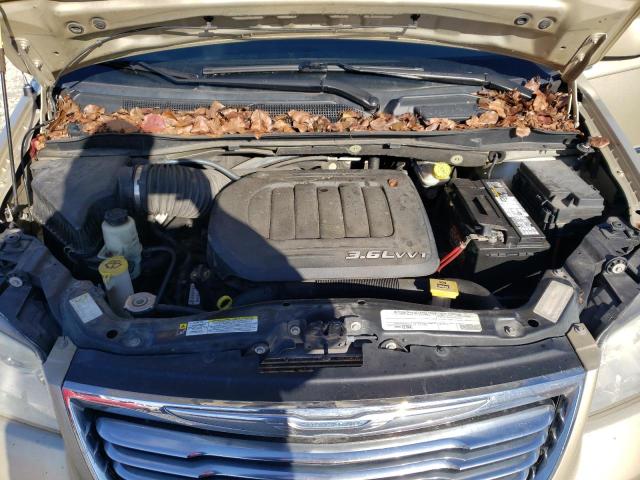 Photo 12 from auction – 2011 CHRYSLER TOWN & COU with VIN 2A4RR8DG5BR607615