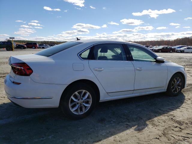 Photo 3 from auction – 2017 VOLKSWAGEN PASSAT S with VIN 1VWAT7A37HC081034