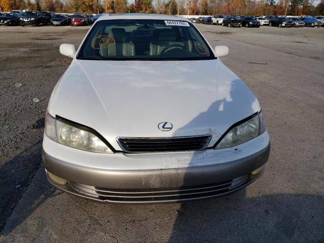 Photo 5 from auction – 1998 LEXUS ES 300 with VIN JT8BF28G0W5028136