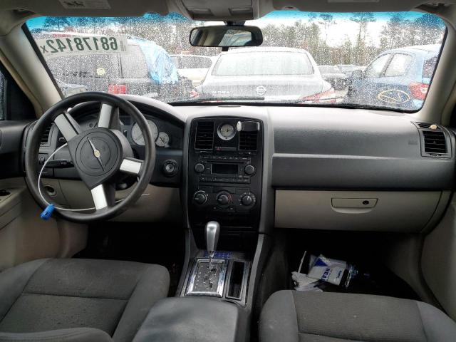 Photo 8 from auction – 2005 CHRYSLER 300 with VIN 2C3JA43R25H696497