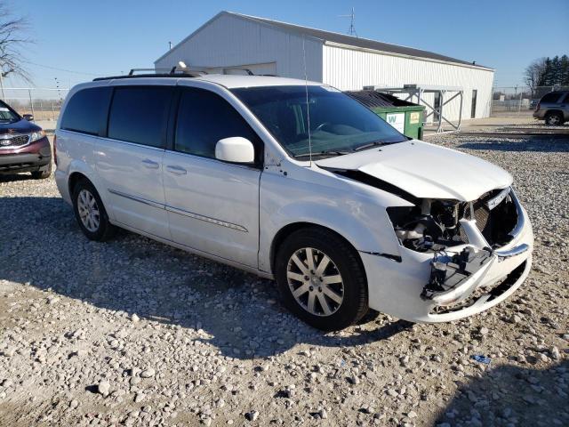 Photo 4 from auction – 2016 CHRYSLER TOWN & COU with VIN 2C4RC1BG8GR295525