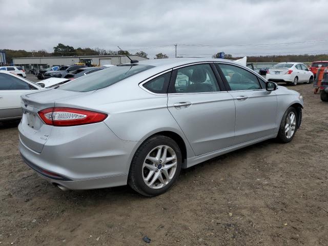 Zdjęcie 3 z aukcji – 2016 FORD FUSION SE z VIN 3FA6P0HD0GR331822