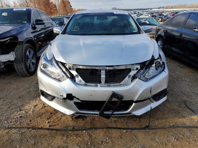 Photo 5 from auction – 2017 NISSAN ALTIMA 2.5 with VIN 1N4AL3AP0HC142843