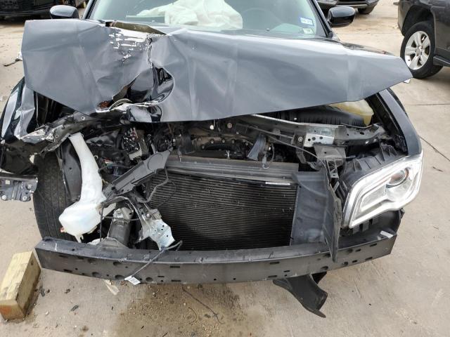 Photo 11 from auction – 2016 CHRYSLER 300 LIMITE with VIN 2C3CCAAG1GH313588