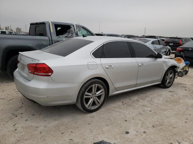 Photo 3 from auction – 2015 VOLKSWAGEN PASSAT SEL with VIN 1VWCV7A36FC003232