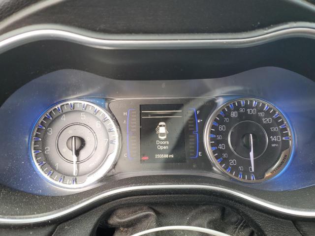 Photo 9 from auction – 2015 CHRYSLER 200 LIMITE with VIN 1C3CCCAB8FN745004