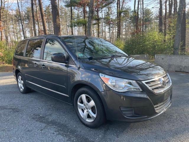 Photo 1 from auction – 2011 VOLKSWAGEN ROUTAN SE with VIN 2V4RW3DG7BR740433