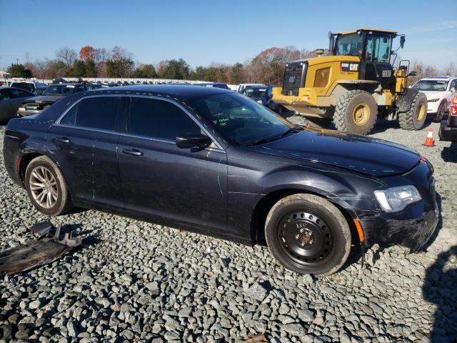 Photo 4 from auction – 2017 CHRYSLER 300 LIMITE with VIN 2C3CCAAG6HH584468