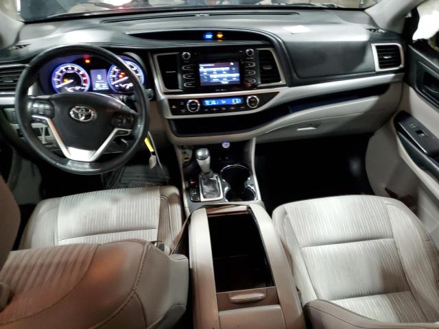 Photo 8 from auction – 2015 TOYOTA HIGHLANDER with VIN 5TDBKRFH5FS188797