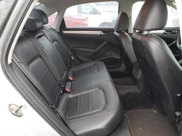Photo 10 from auction – 2012 VOLKSWAGEN PASSAT SE with VIN 1VWBP7A30CC006015