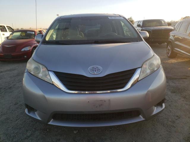 Photo 5 from auction – 2011 TOYOTA SIENNA LE with VIN 5TDKK3DCXBS082585