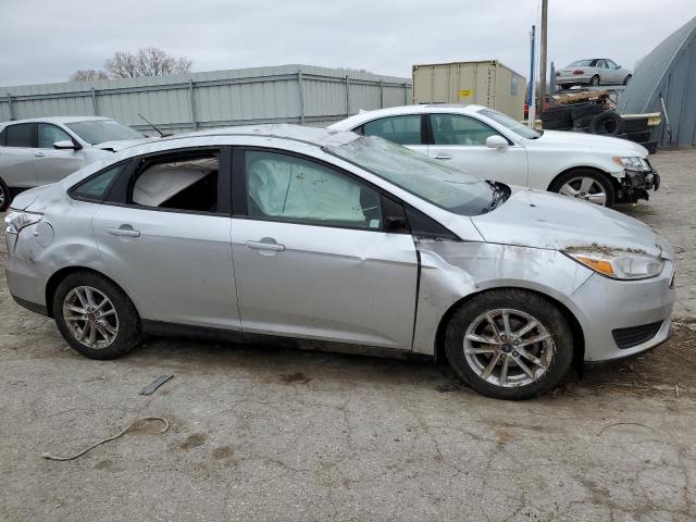 Zdjęcie 4 z aukcji – 2018 FORD FOCUS SE z VIN 1FADP3F27JL216649