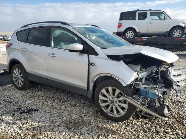 Photo 4 from auction – 2019 FORD ESCAPE SEL with VIN 1FMCU0HD3KUB79277