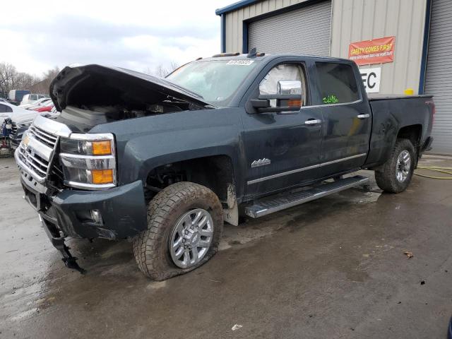 CHEVROLET SILVERADO 2017 with VIN 1GC4K1EY5HF243358 - Photo from auction