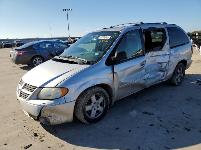 DODGE GRAND CARA 2005 with VIN 2D4GP44L15R168316 - Photo from auction