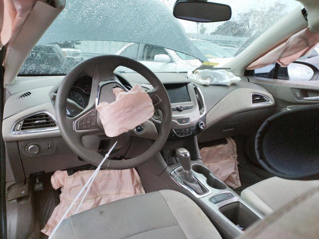 Photo 8 from auction – 2017 CHEVROLET CRUZE LT with VIN 3G1BE5SM2HS553513
