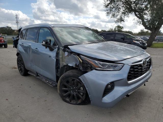 Photo 4 from auction – 2021 TOYOTA HIGHLANDER with VIN 5TDDZRBH4MS128629