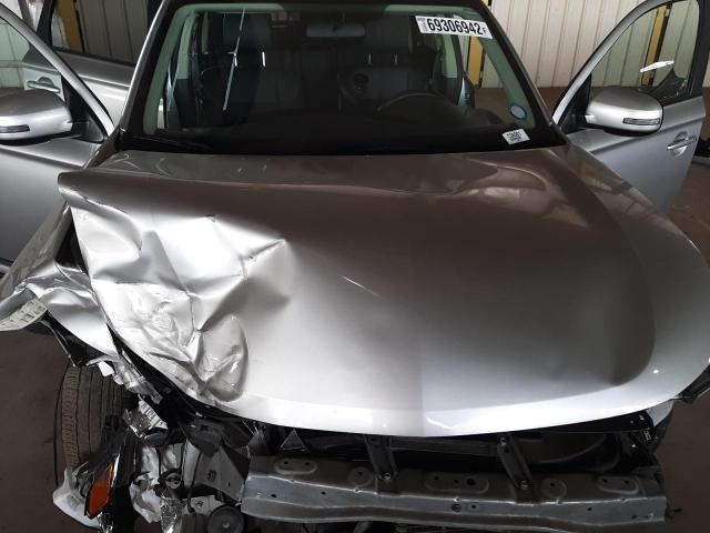 Photo 12 from auction – 2019 MITSUBISHI OUTLANDER with VIN JA4AZ3A32KZ010350