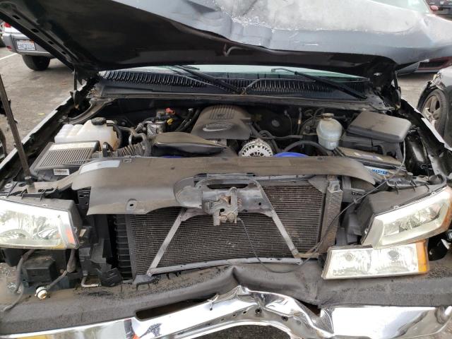 Photo 11 from auction – 2004 CHEVROLET SILVERADO with VIN 2GCEC19V041141923