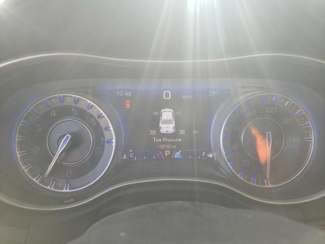 Photo 9 from auction – 2015 CHRYSLER 300 LIMITE with VIN 2C3CCAAG0FH829360