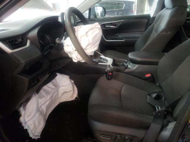Photo 7 from auction – 2021 TOYOTA RAV4 XLE with VIN 2T3P1RFV2MW194941