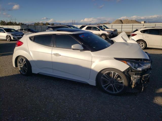 Photo 4 from auction – 2016 HYUNDAI VELOSTER T with VIN KMHTC6AE0GU267980