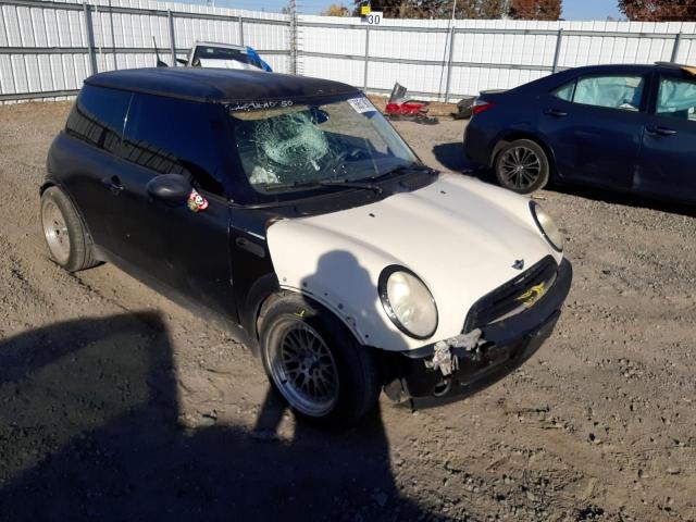 Photo 4 from auction – 2005 MINI COOPER with VIN WMWRC33555TK62218