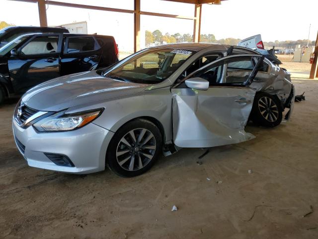 NISSAN ALTIMA 2.5 2017 with VIN 1N4AL3AP3HC194175 - Photo from auction