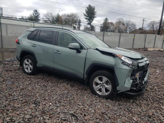 Photo 4 from auction – 2019 TOYOTA RAV4 XLE with VIN JTMP1RFV3KD040801